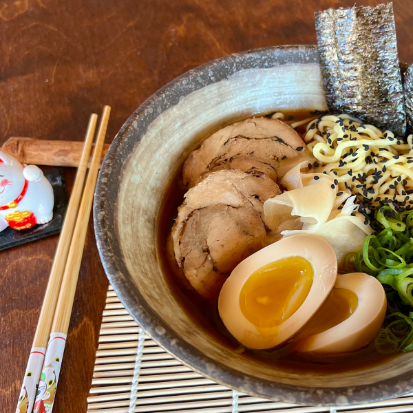 Japonský ramen - polévka Tonkotsu